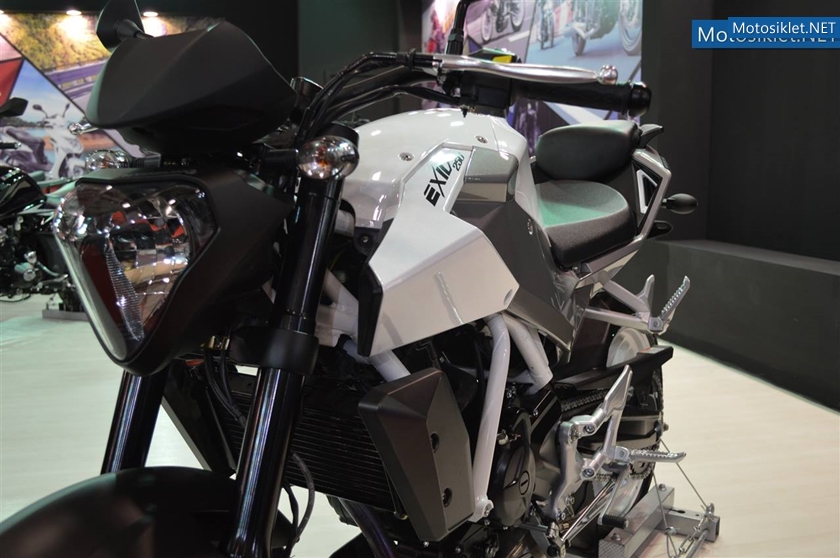 Kanuni-Hyosung-Standi-MotosikletFuari-2014-001