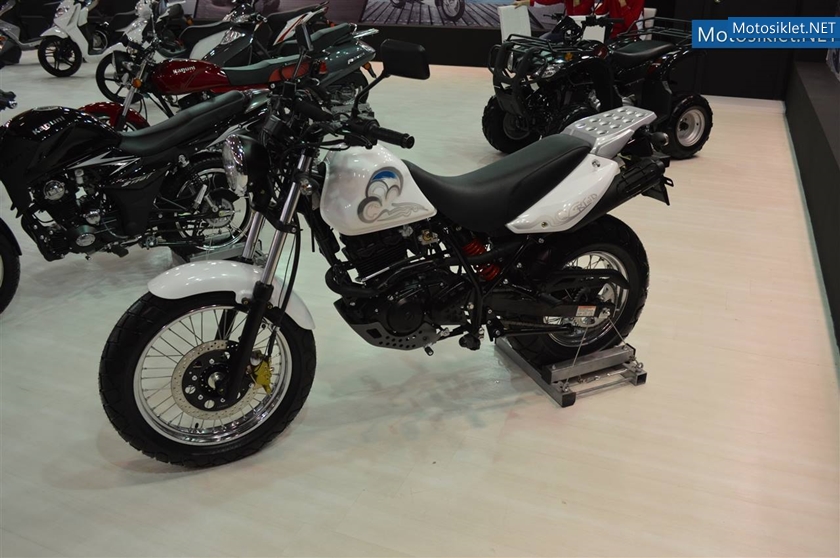 Kanuni-Hyosung-Standi-MotosikletFuari-2014-016