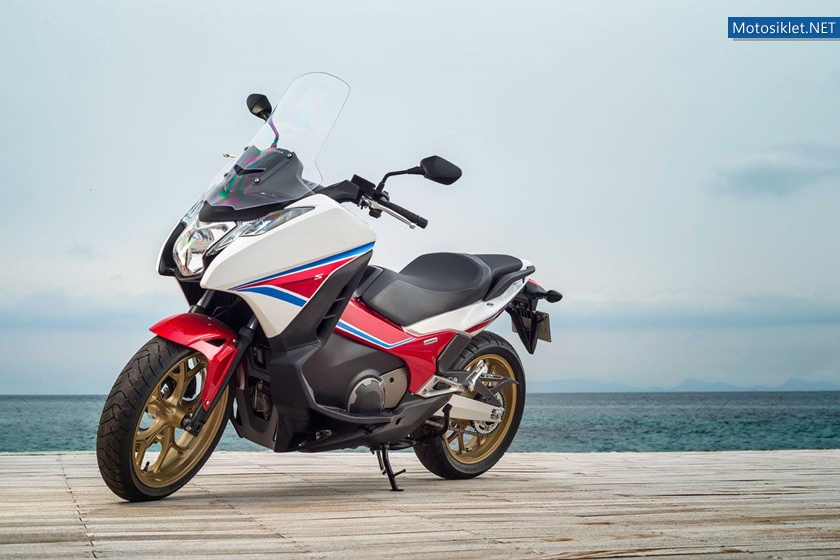 2014-Honda-Integra-750-035