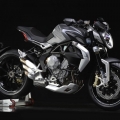 MV-Agusta-Brutale-800-Dragster-005