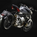 MV-Agusta-Brutale-800-Dragster-009