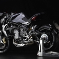MV-Agusta-Brutale-800-Dragster-021