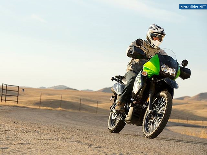 2014-Kawasaki-KLR-650-023