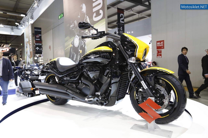 SuzukiStandi-Milano-Motosiklet-Fuari-2013-008