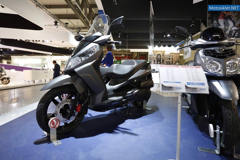 SYMStandi-Milano-Motosiklet-Fuari-2013-004