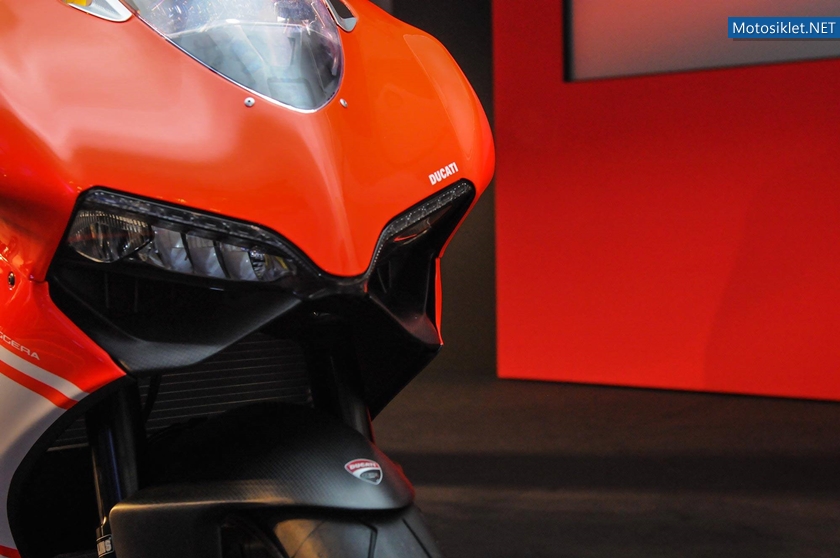 Ducati-1199-Superleggera-2014-010
