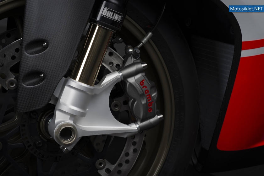 Ducati-1199-Superleggera-2014-030