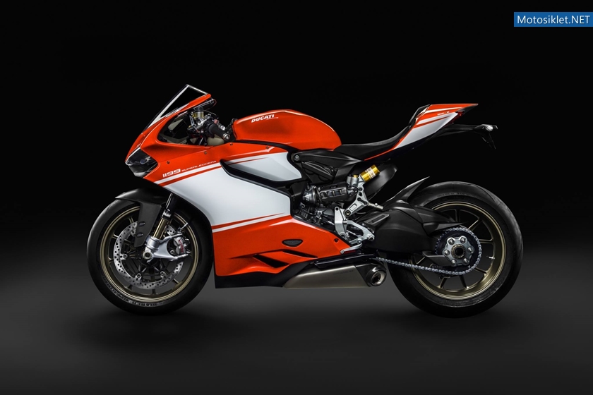 Ducati-1199-Superleggera-2014-055