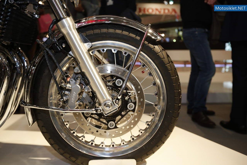 HondaStandi-Milano-Motosiklet-Fuari-2013-001