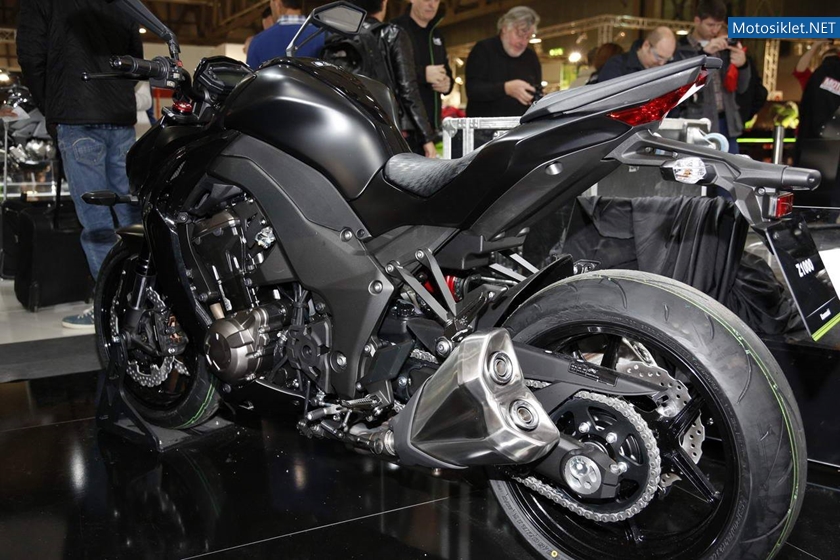 KawasakiStandi-Milano-Motosiklet-Fuari-2013-001