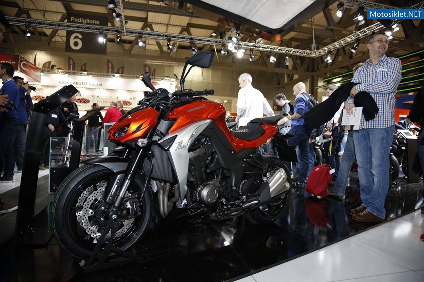 KawasakiStandi-Milano-Motosiklet-Fuari-2013-025