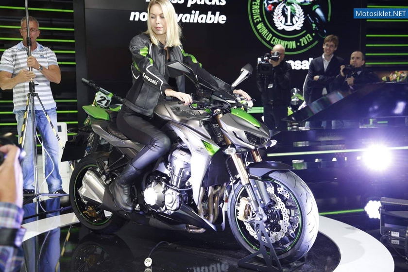KawasakiStandi-Milano-Motosiklet-Fuari-2013-030