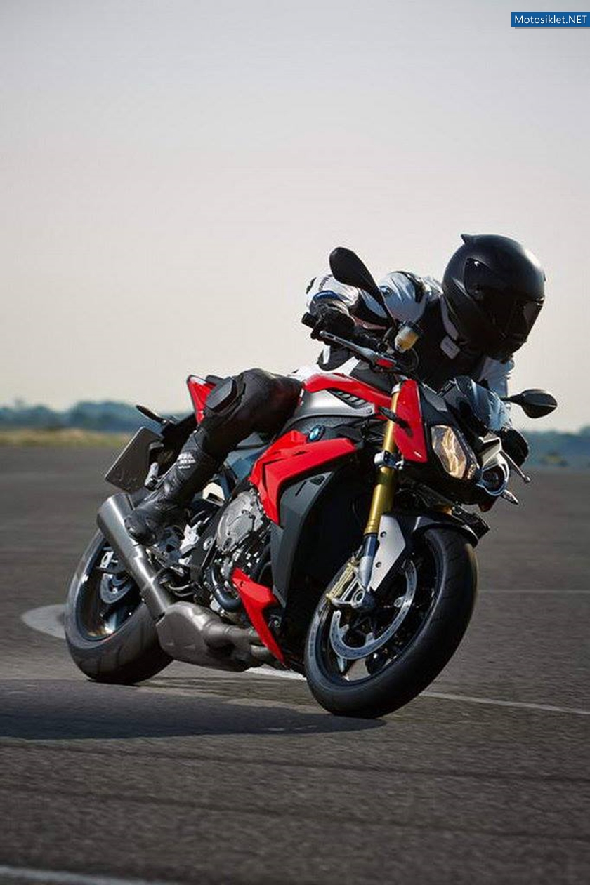 BMWS1000R-2014-011