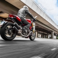 2014-Ducati-Monster-1200-036