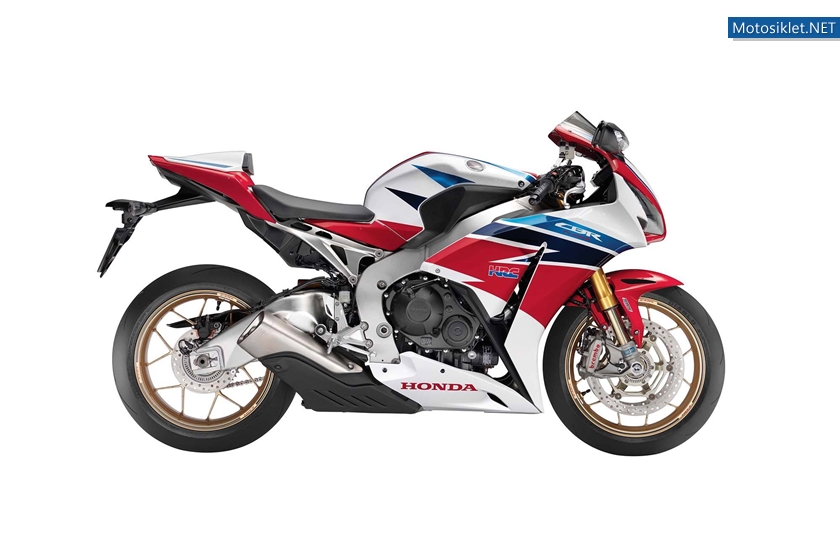 Honda-CBR1000RR-SP2014-019