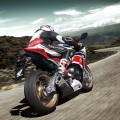 Honda-CBR1000RR-SP2014-008