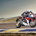 Honda-CBR1000RR-SP2014-015