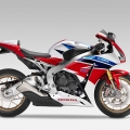 Honda-CBR1000RR-SP2014-023