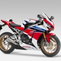 Honda-CBR1000RR-SP2014-024