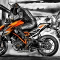 KTM-1290-Super-Duke-R-2014-013