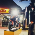 KTM-1290-Super-Duke-R-2014-029