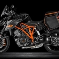 KTM-1290-Super-Duke-Touring-001