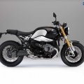 2014-BMW-R-nineT-011