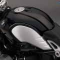 2014-BMW-R-nineT-039