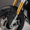 2014-BMW-R-nineT-055