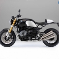 2014-BMW-R-nineT-057