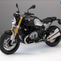 2014-BMW-R-nineT-058
