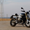2014-BMW-R-nineT-059