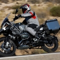 2014-BMW-R1200GS-Adventure-005