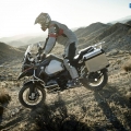 2014-BMW-R1200GS-Adventure-008