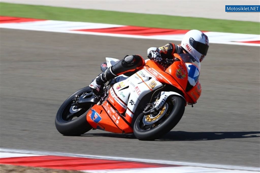 MT-Superbike-World-Championship-Intercity-Istanbul-Park-080