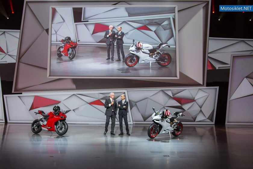 2014-Ducati-899-Panigale-006