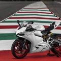 2014-Ducati-899-Panigale-005