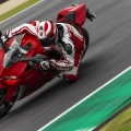 2014-Ducati-899-Panigale-010