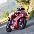 2014-Ducati-899-Panigale-016