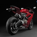 2014-Ducati-899-Panigale-037