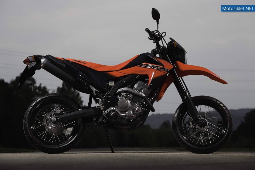 Honda-CRF250M-024
