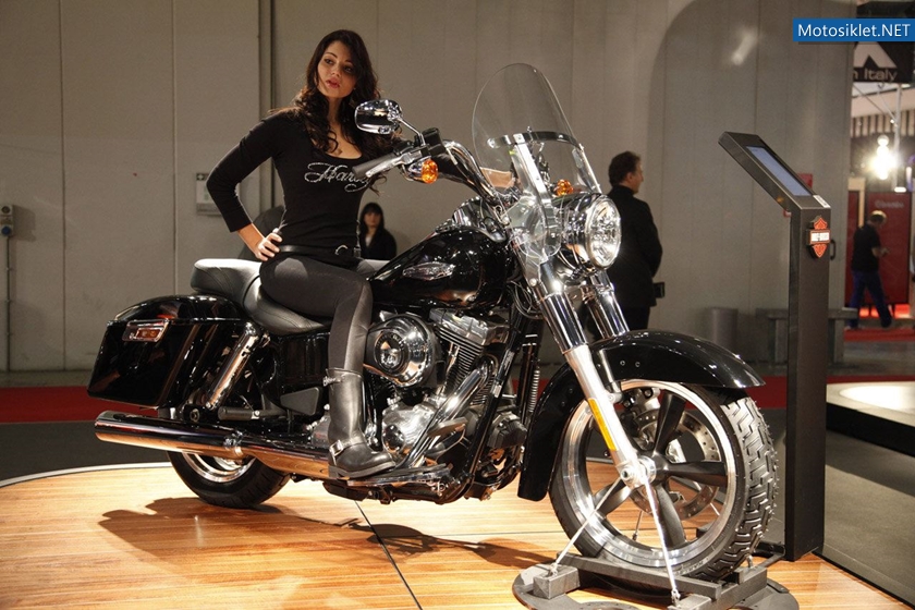 Harley-Davidson-Milano-MotosikletFuari-EICMA2011-027