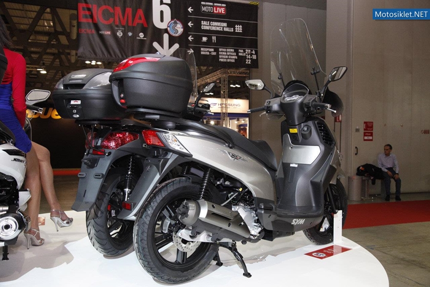 SYM-Milano-MotosikletFuari-EICMA-2011-015
