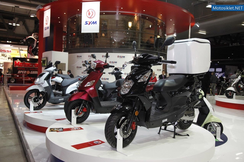 SYM-Milano-MotosikletFuari-EICMA-2011-017