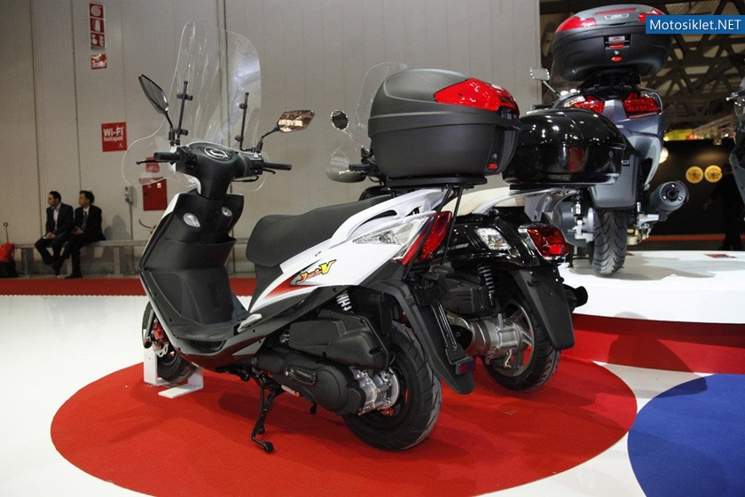 SYM-Milano-MotosikletFuari-EICMA-2011-024