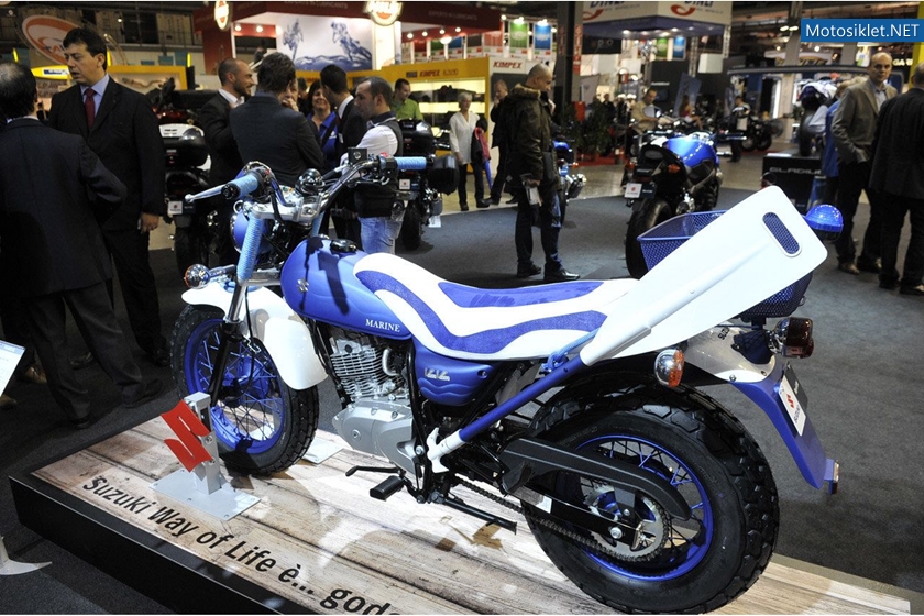 SUZUKI-Milano-Motosiklet-Fuari-EICMA2011-004