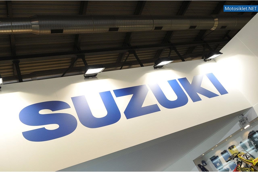 SUZUKI-Milano-Motosiklet-Fuari-EICMA2011-019