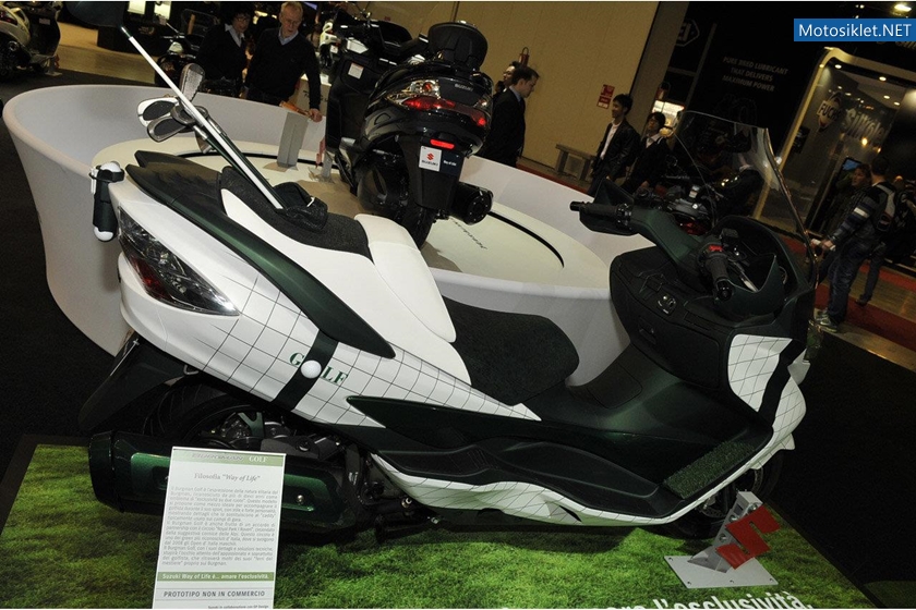 SUZUKI-Milano-Motosiklet-Fuari-EICMA2011-046