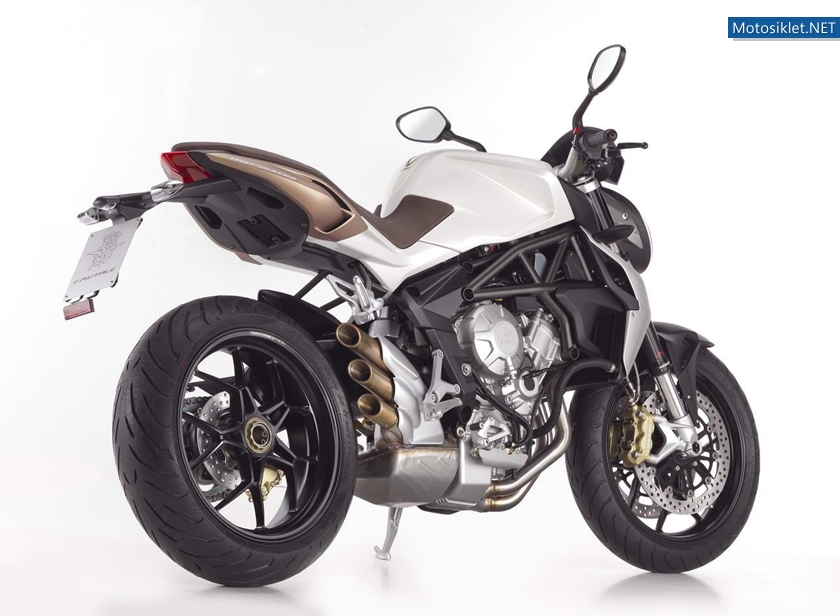 MV-Agusta-Brutale-675-012