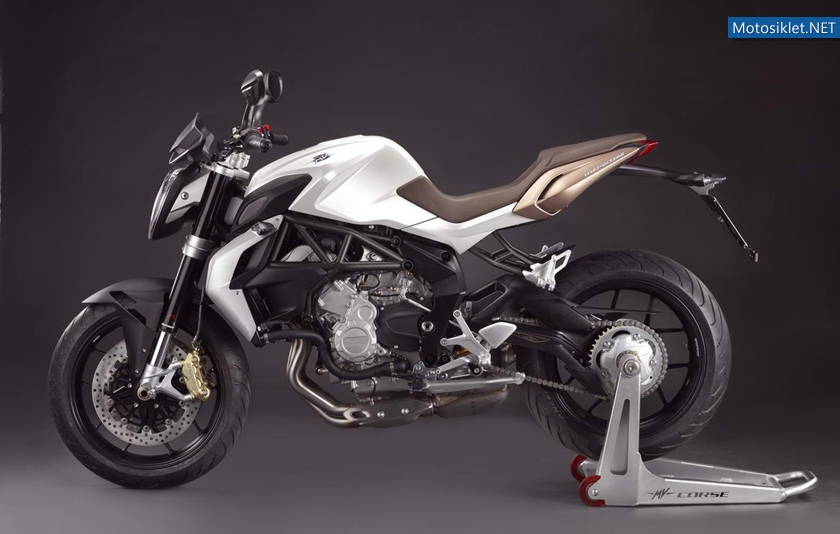 MV-Agusta-Brutale-675-013